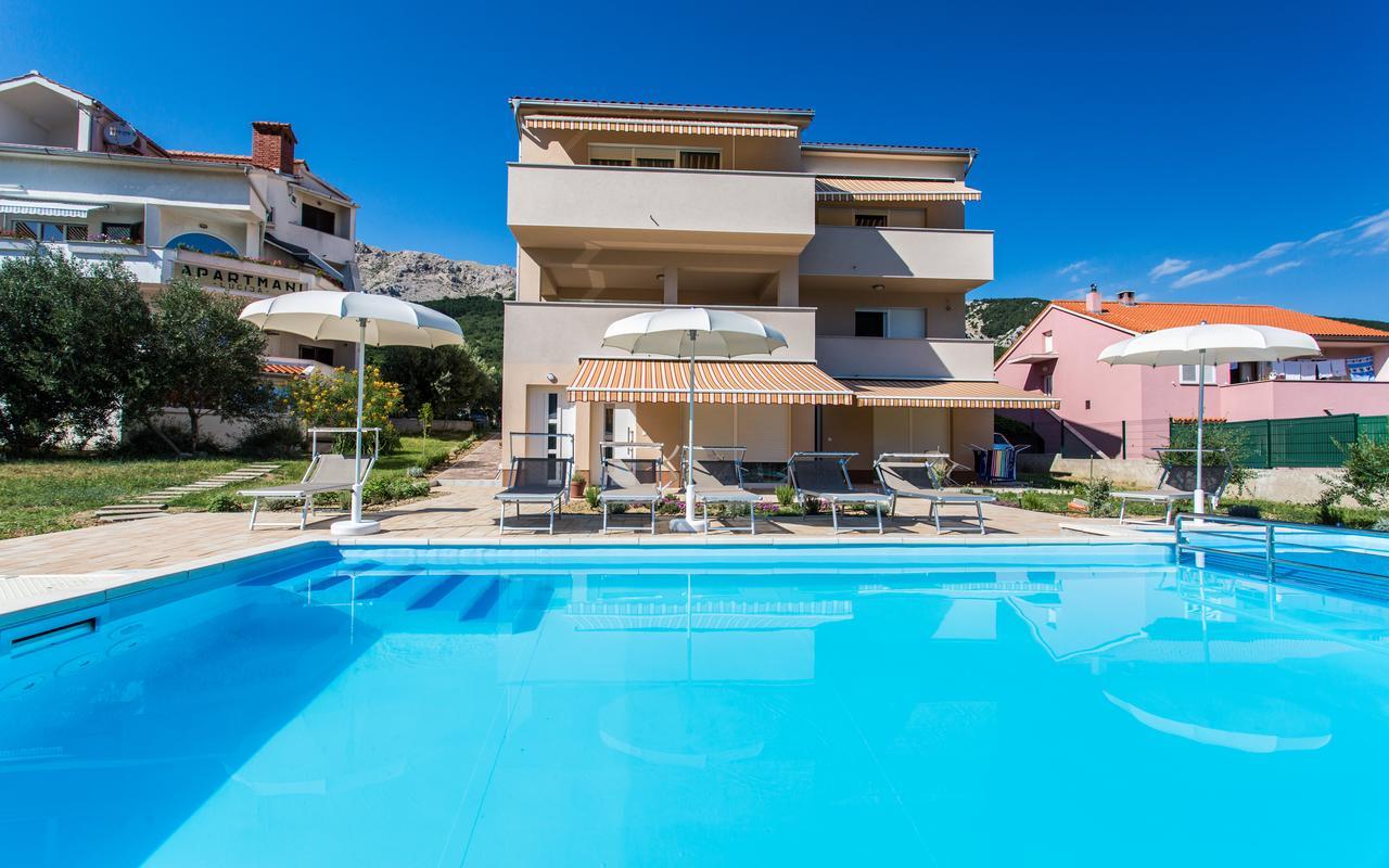 Apartments Viktorija 2 Башка Екстер'єр фото